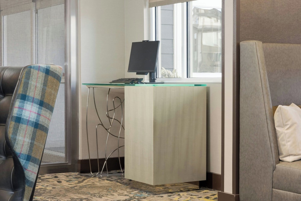 Residence Inn by Marriott Denver Central Park - photo 32