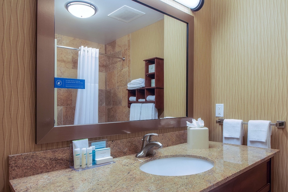 Hampton Inn Oxford Miami University Area - photo 15