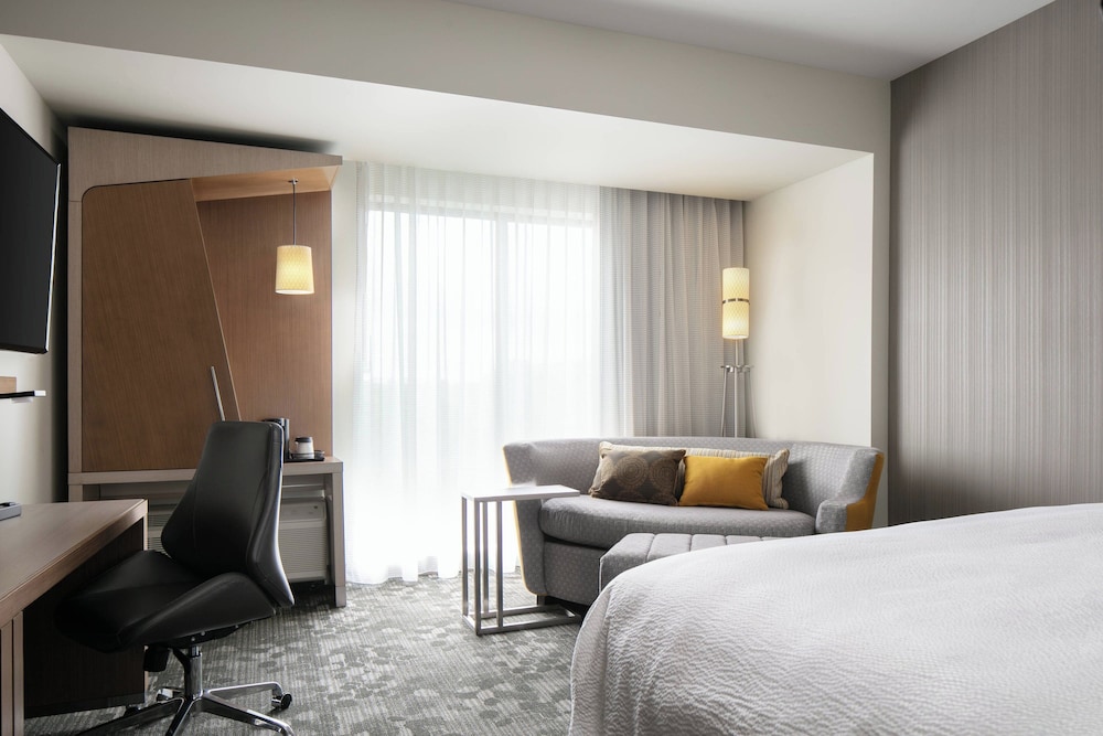 Courtyard by Marriott Sioux City Downtown Convention Center - photo 8