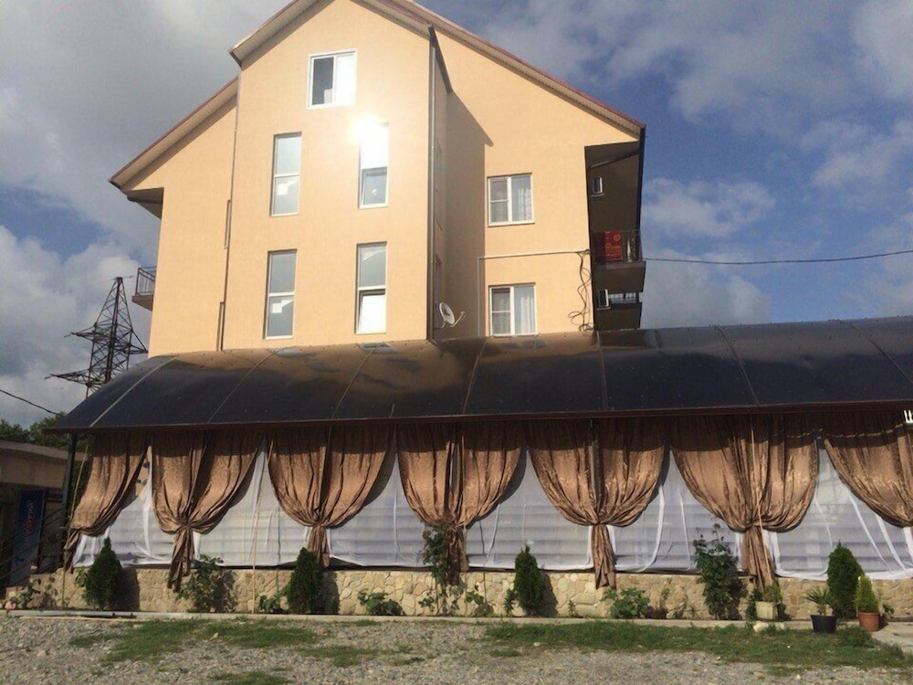 Uyutnyij Prichal Hotel — hotel in Sochi
