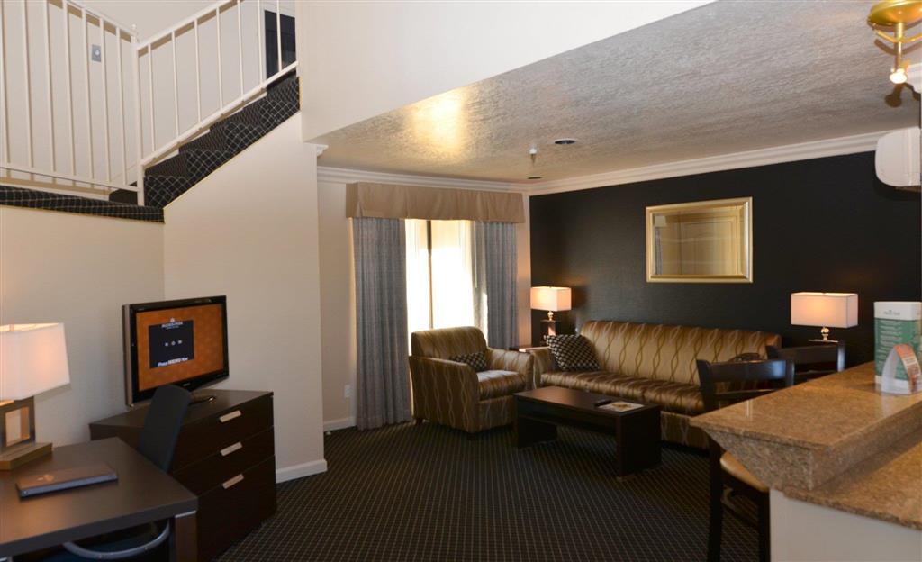 Alexis Park All Suite Resort - photo 10