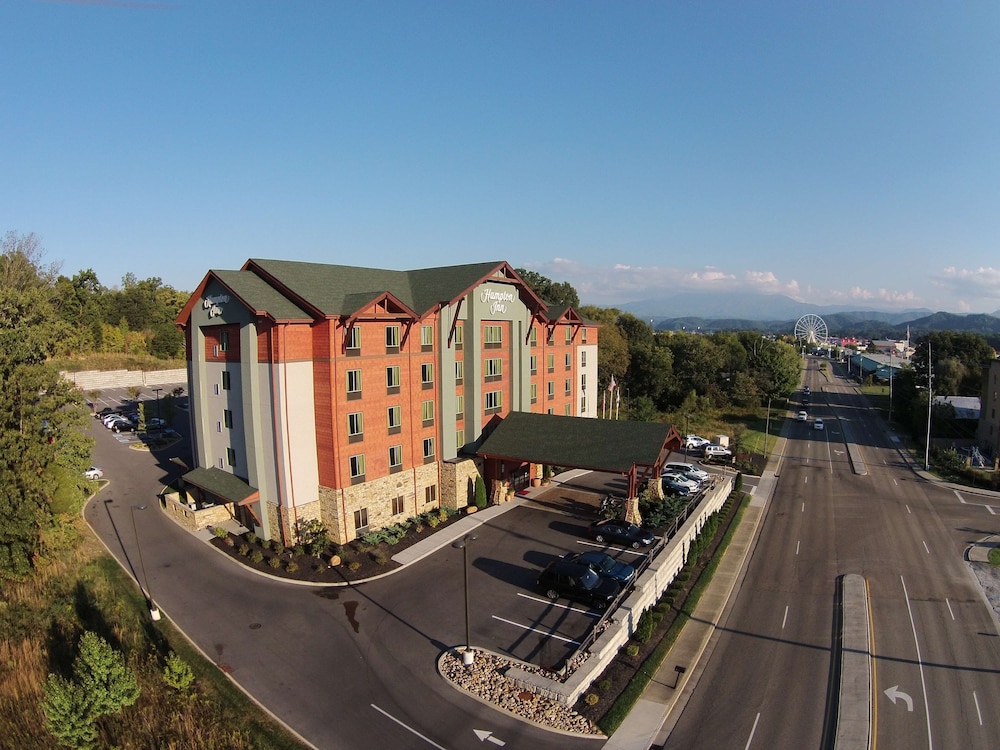 Hampton Inn Pigeon Forge - photo 44