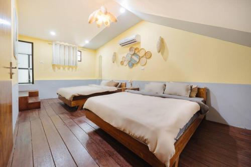 1min to Trainstreet Duplex 3brs — 4-Star Luxury Hotel in Hanoi, Vietnam