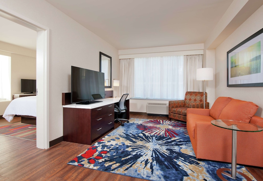 Hilton Garden Inn Pittsburgh Downtown - photo 21