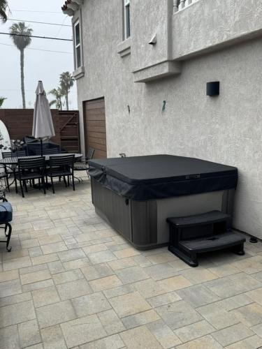 Felspar Sanctuary in San Diego, United States