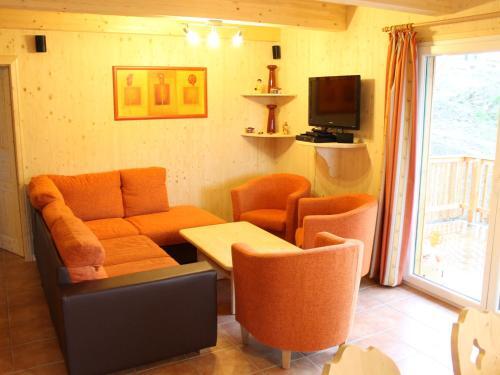 Chalet in Hohentauern am Skilift — 4-Star Luxury Hotel in Hohentauern, Austria