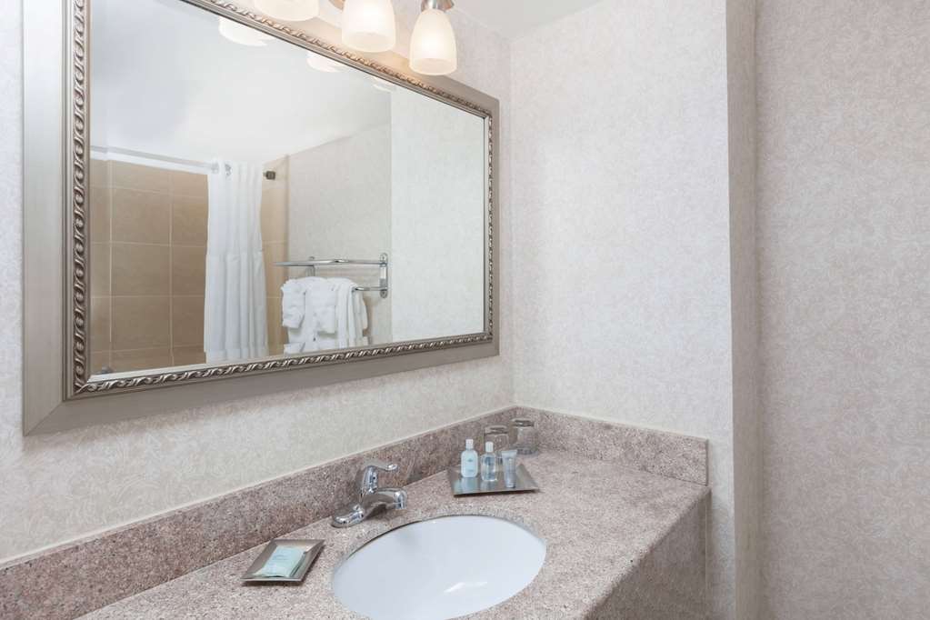 Wyndham Virginia Beach Oceanfront - photo 25