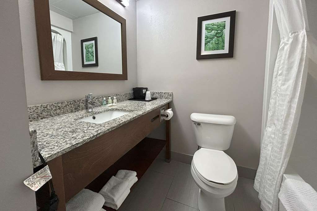 Quality Inn & Suites Tarboro Kingsboro - photo 22