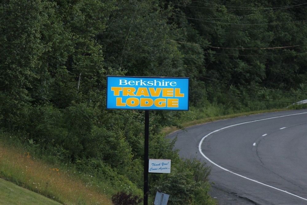 Berkshire Travel Lodge - photo 39
