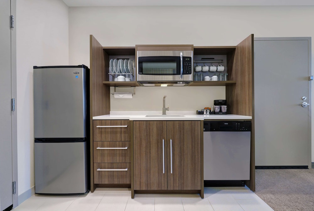 Home2 Suites by Hilton Salem - photo 12