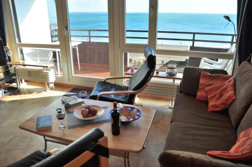 RES 406 Apartment Meeresliebe Seeblick — 4-Star Luxury Hotel in Scharbeutz, Germany