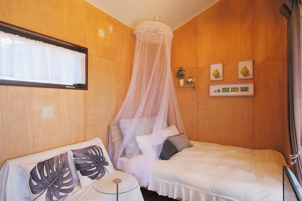 Tiny House Hotel Moritabby — Unknown City — photo 3