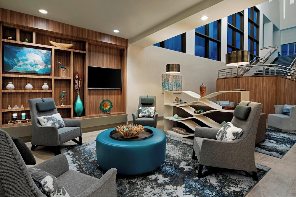 Delta Hotels by Marriott Richmond Downtown - photo 3