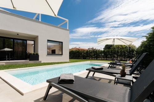 Villa Costa by Briskva — 4-Star Luxury Hotel in Funtana, Croatia
