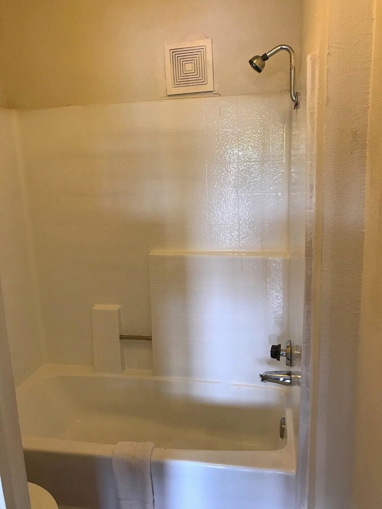 Americas Best Value Inn Holbrook - photo 12