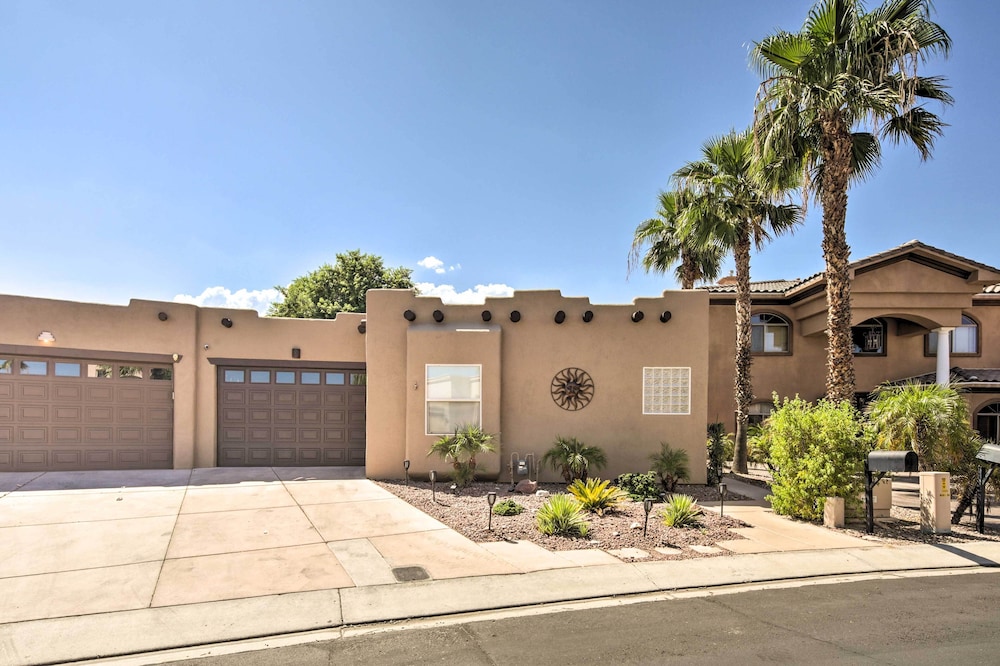 Rivers Edge Golf Condo with Beach Access and Patio — 4-Star Luxury Hotel in Needles, United States