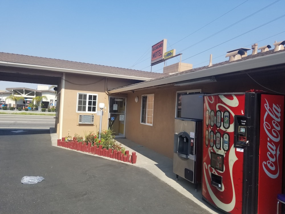 Buckboard Motel - photo 27