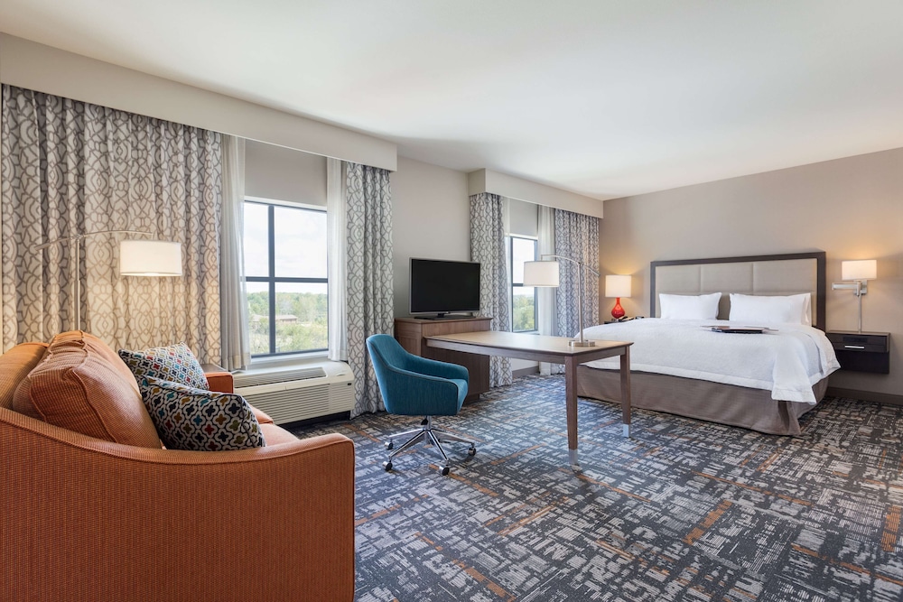 Hampton Inn & Suites West Des Moines SW Mall Area - photo 9