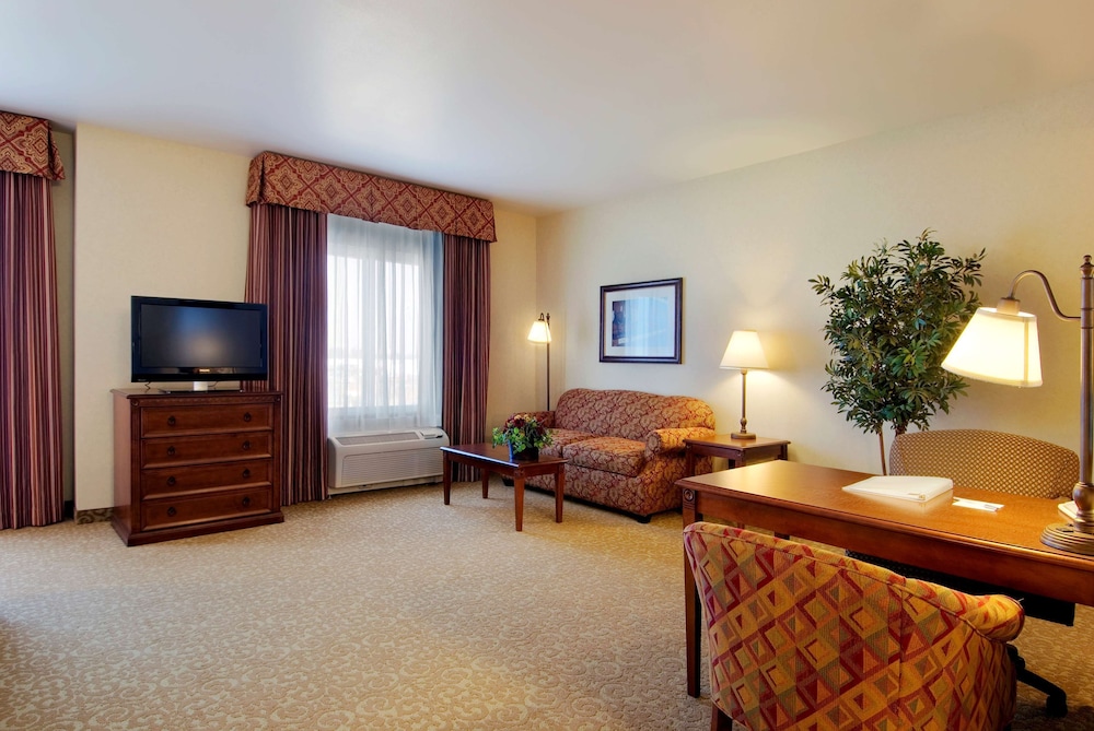 Hampton Inn & Suites Lodi - photo 15