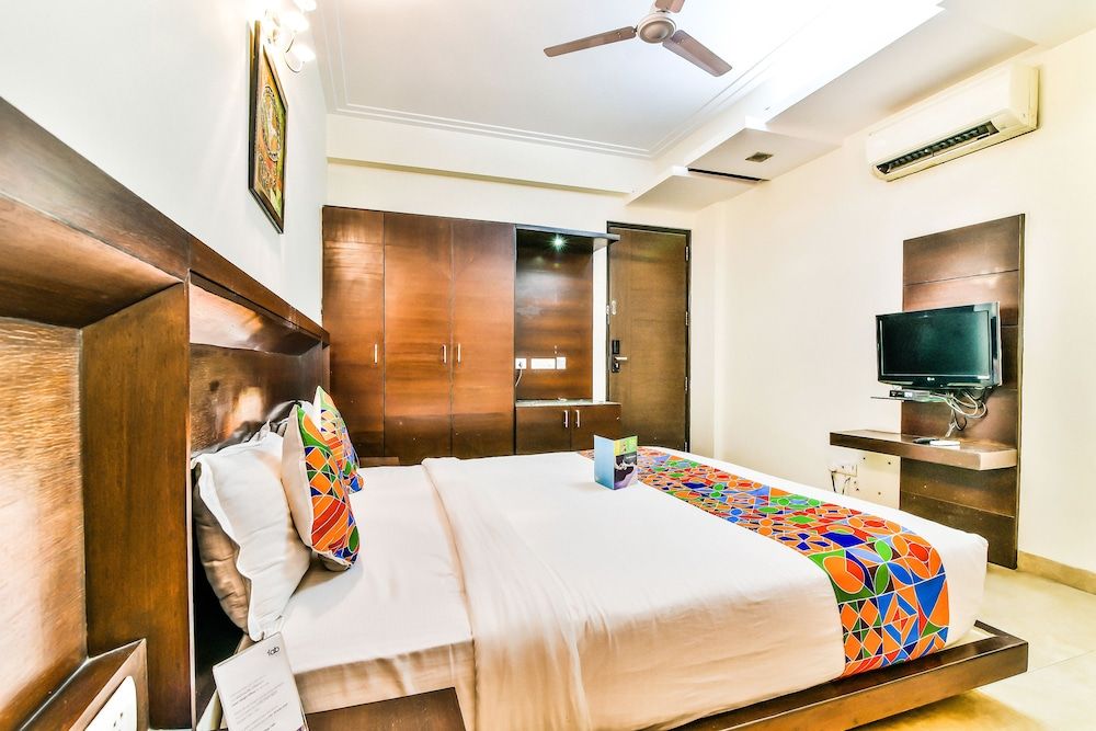 FabHotel Oasis DLF Phase 3