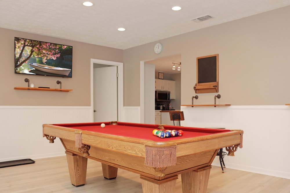 Gamer Beach Getaway By Pristine Property Vacation Rentals — 4-Star Luxury Hotel in Port Saint Joe, United States