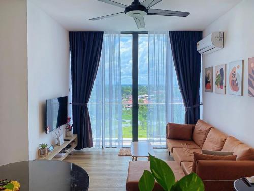 #1 Hann's Residence Homestay City View 2R2B — 4-Star Luxury Hotel in Sibu, Malaysia