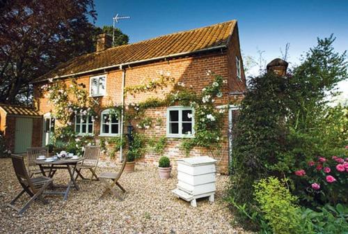 Stockman's Cottage North Norfolk — 4-Star Luxury Hotel in East Dereham, United Kingdom