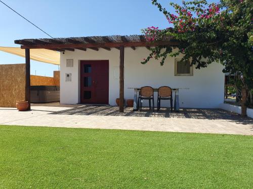 Countryside Studio - carbon neutral hotel in Unknown City
