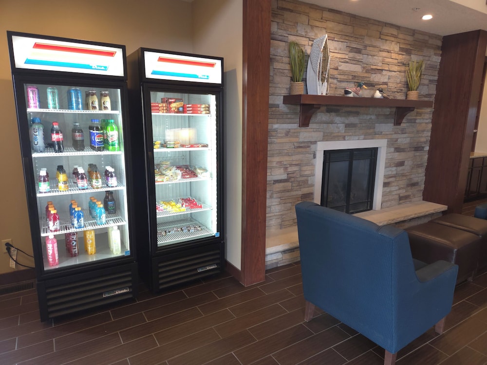 MainStay Suites LeClaire Quad Cities - photo 3