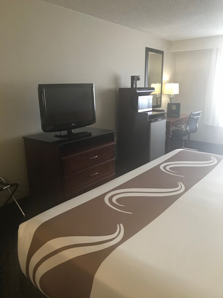 Quality Inn & Suites Vestal Binghamton near University - photo 21