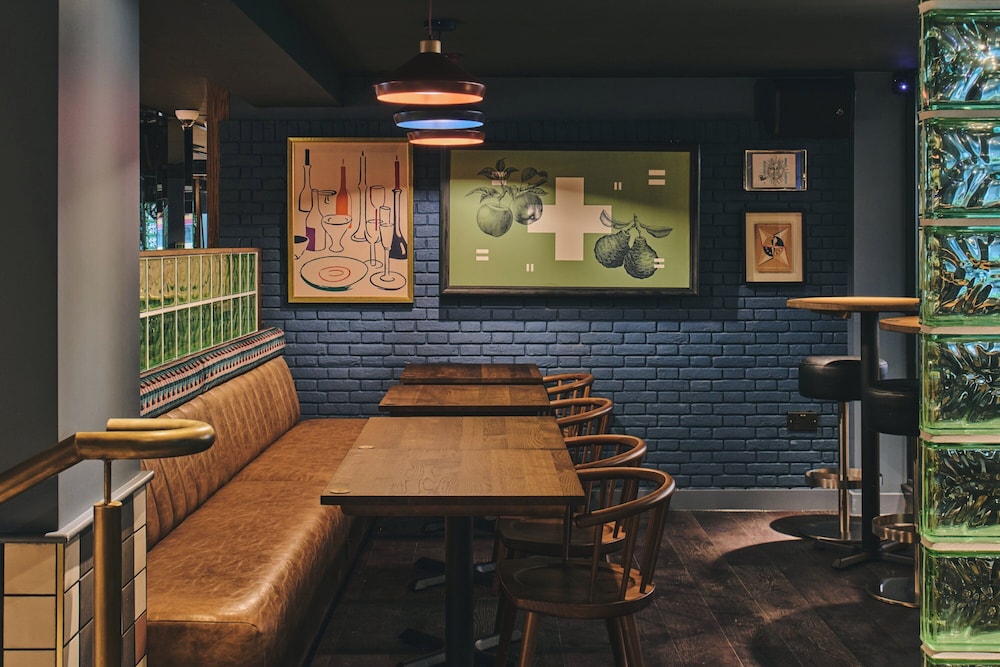 מזון ומשקאות