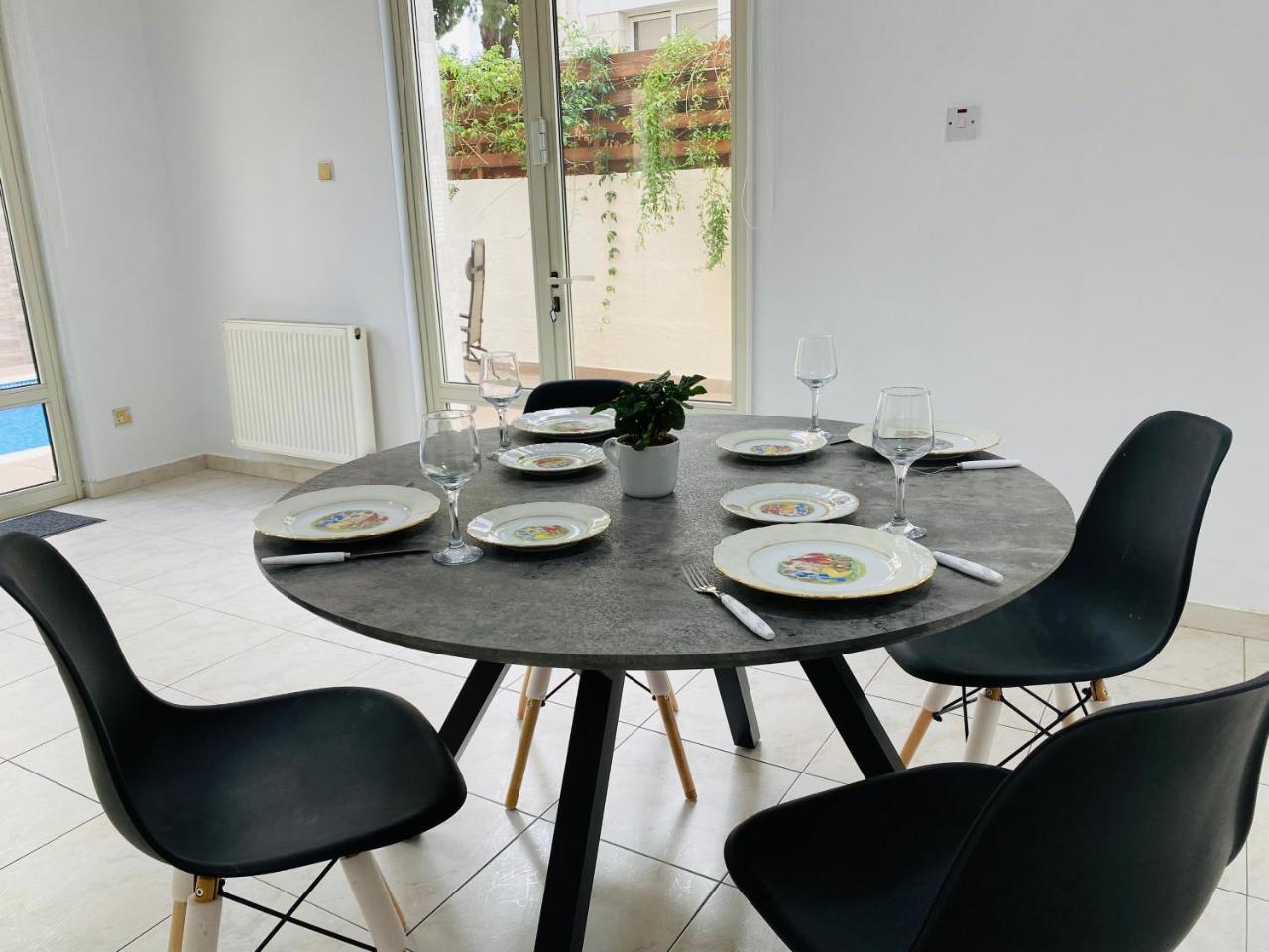 Gaia 4 Bedroom House in Larnaca