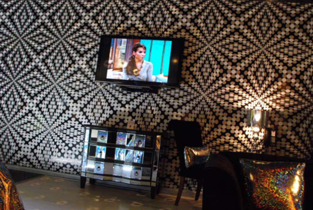 The Roxbury - photo 46