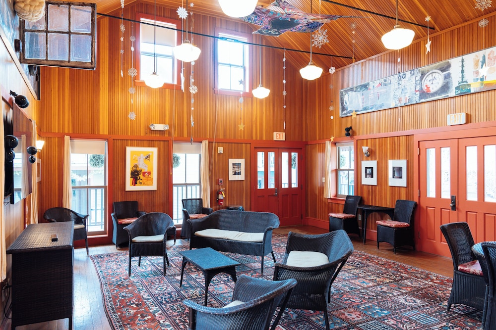 The Porches Inn at Mass MoCA - photo 76