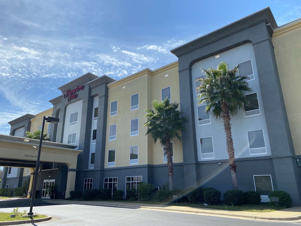 Hampton Inn by Hilton Leesville Fort Johnson - featured photo