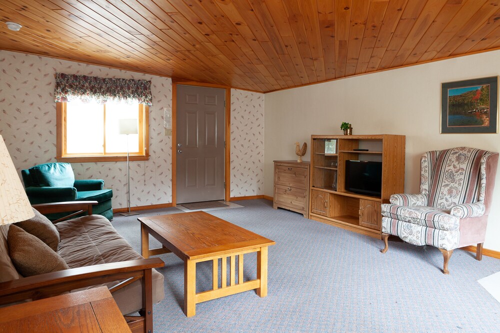 Town & Country Motor Inn - photo 25