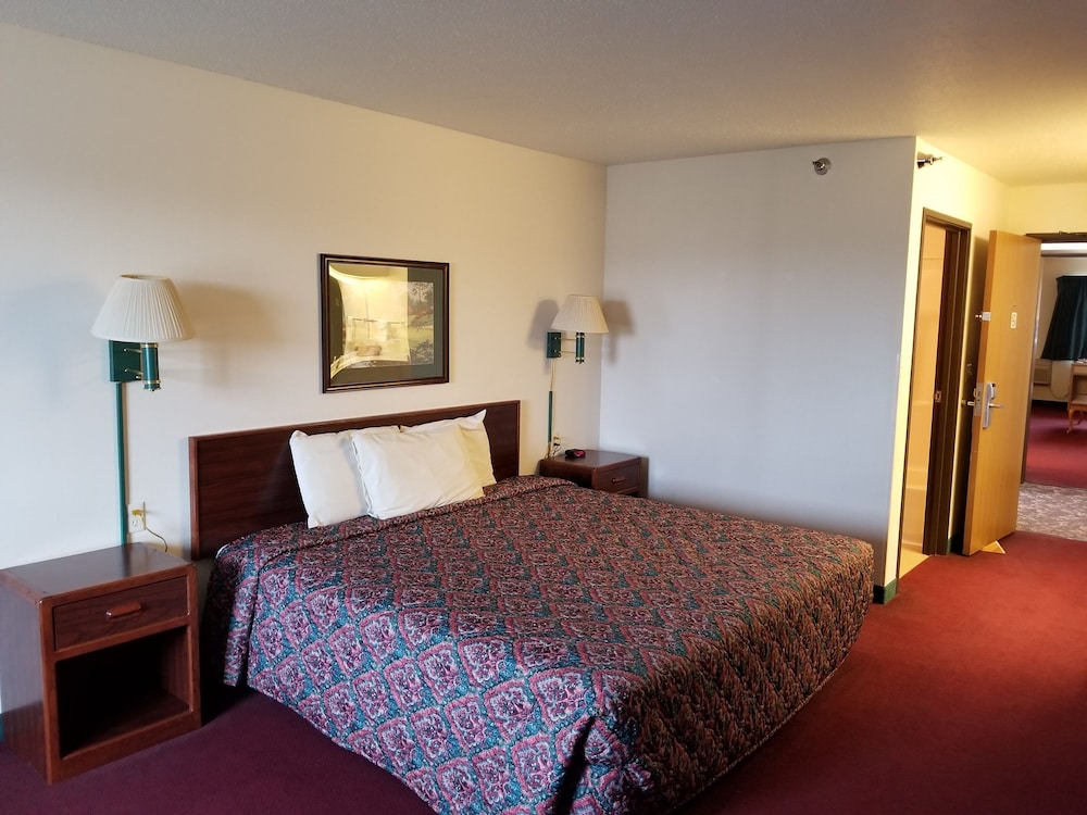 Bilmar Inn & Suites Dell Rapids Near Sioux Falls - photo 26