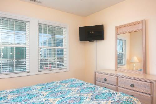 No Worries by Oak Island Accommodations - photo 36