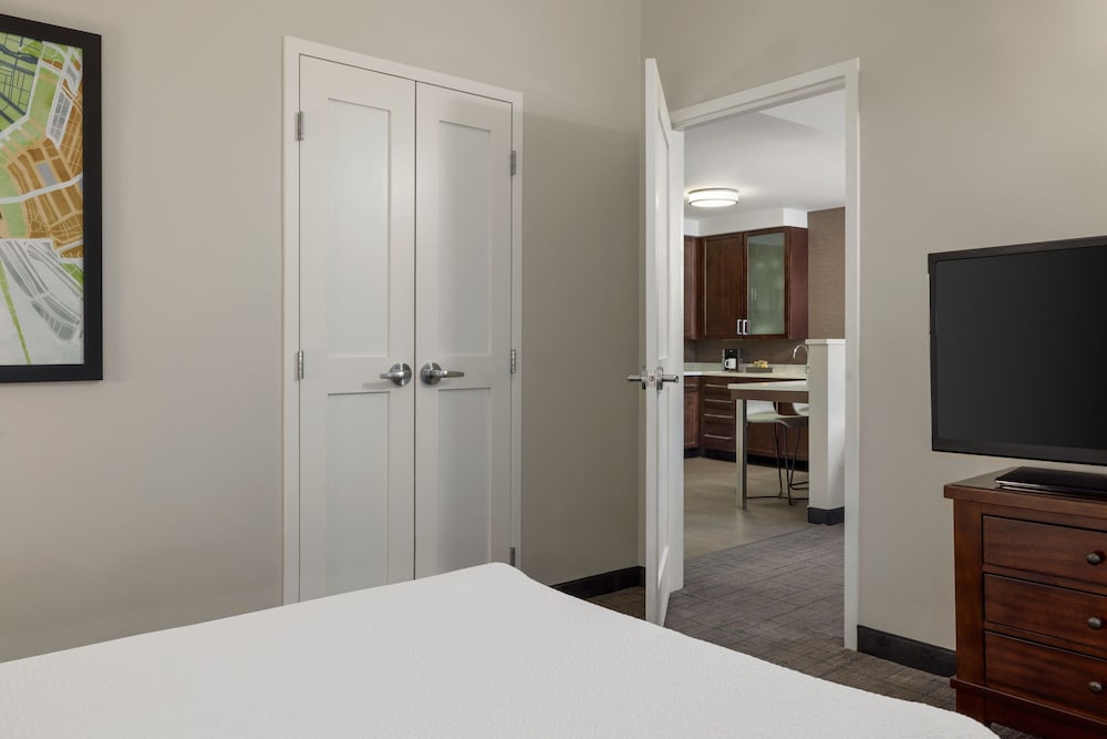 Residence Inn by Marriott Omaha Downtown Old Market Area - photo 11