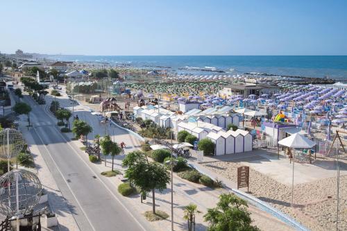 Crima Leda Luxury — 4-Star Luxury Hotel in Misano Adriatico, Italy