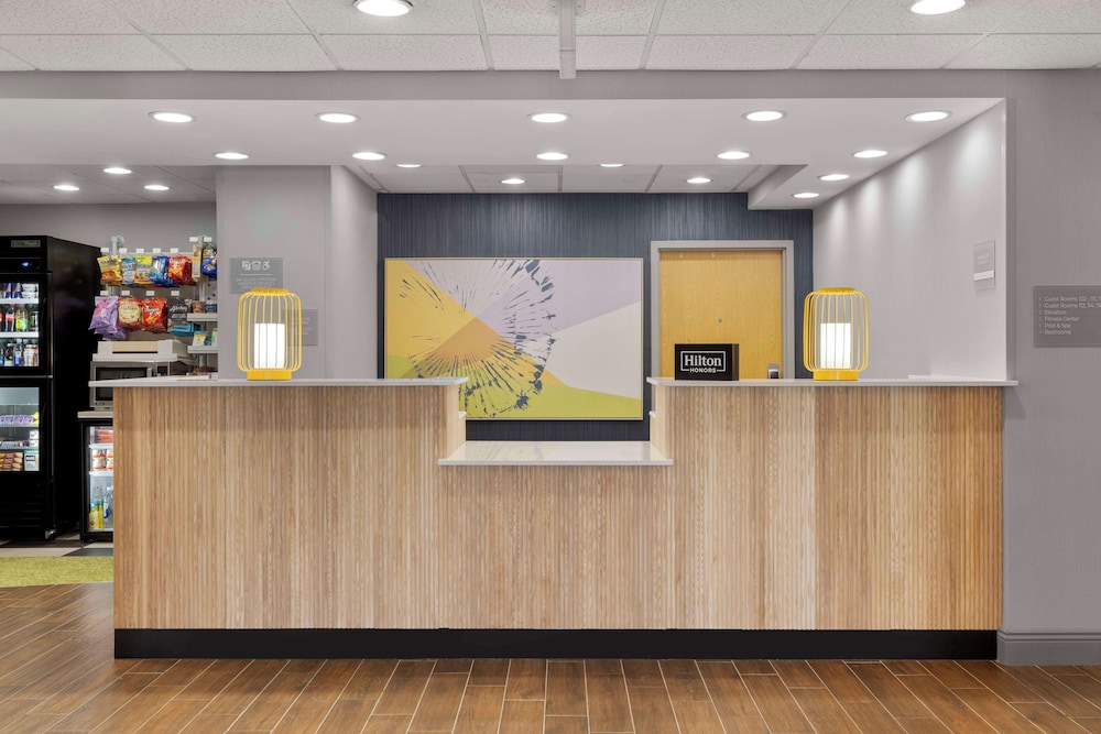 Spark by Hilton Newcomerstown - photo 17