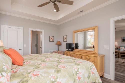 Pappys Place by Oak Island Accommodations - photo 8