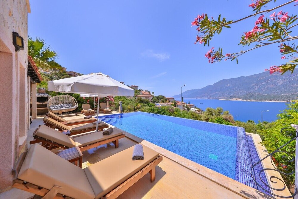Villa Nane — 4-Star Luxury Hotel in Kas, Turkey