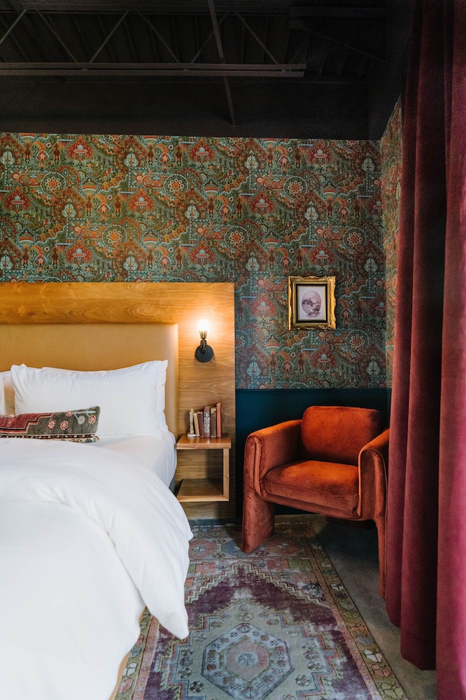 The Frances Modern Inn - photo 49