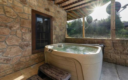 Goodys Lakeside Getaway - last minute hotel in Sevierville
