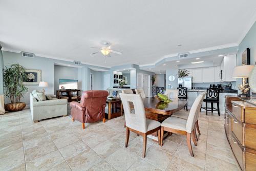 San Carlos Penthouse 3 - photo 10