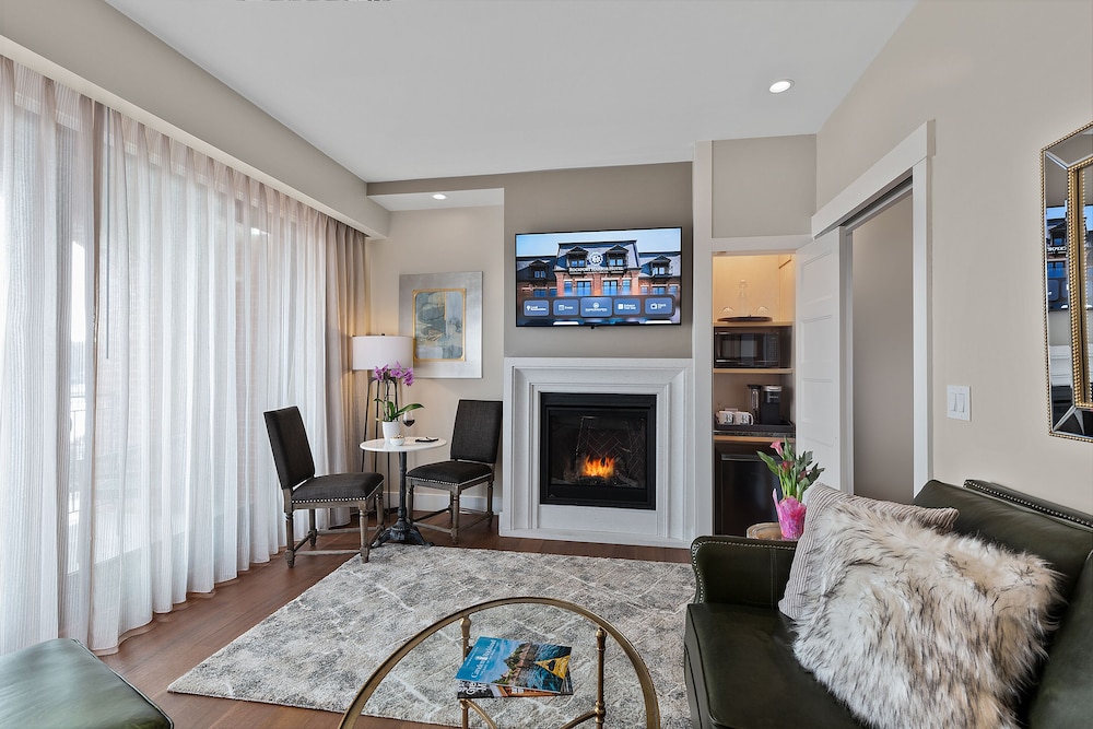 Rockport Harbor Hotel - photo 15