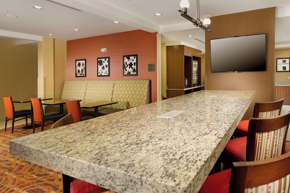 Towneplace Suites Eagle Pass - photo 23
