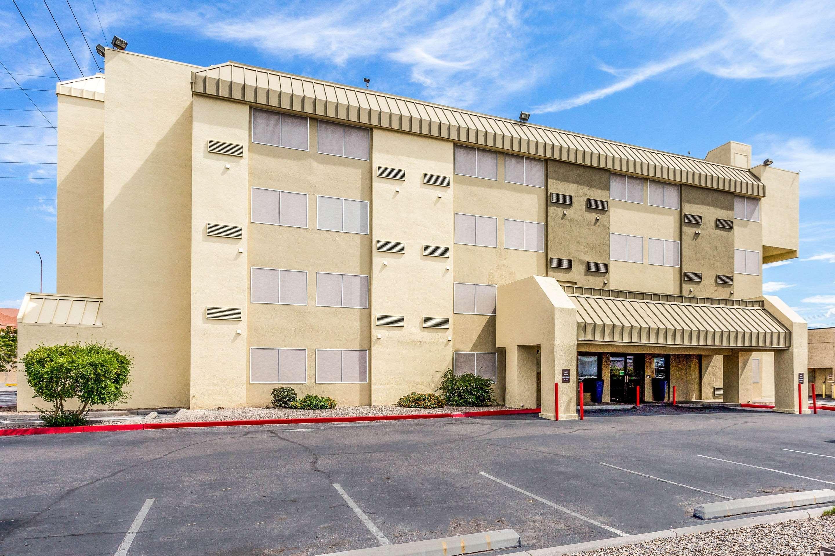 Comfort Inn & Suites Albuquerque Downtown - photo 16