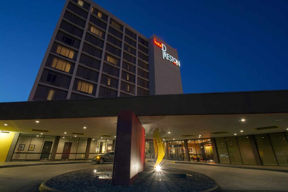 Hotel Preston - photo 44
